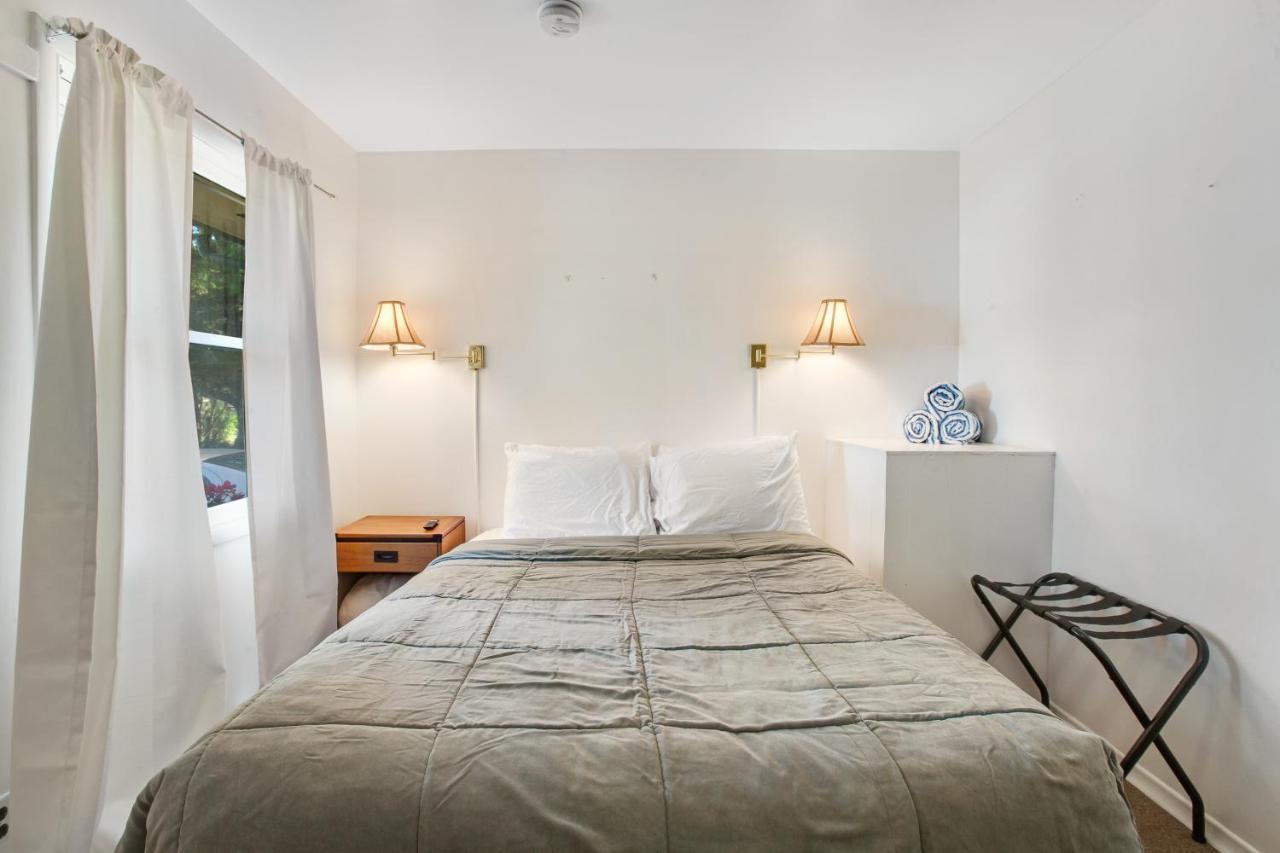 Cute As A Clam Cottages Ocean Park Bagian luar foto